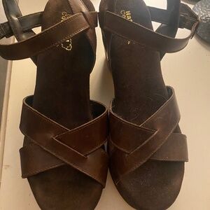 Natural Comfort Sandals